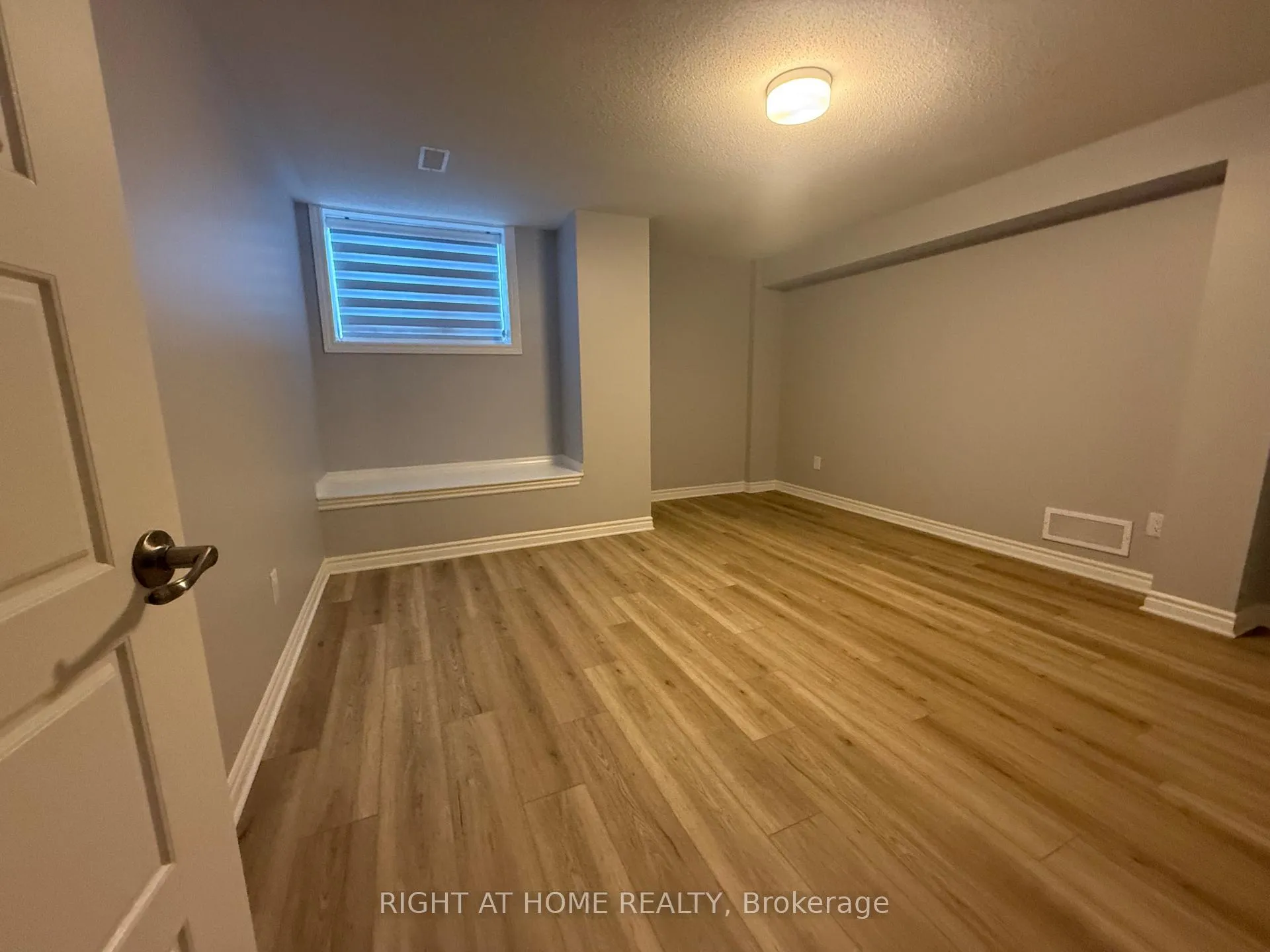 Photo 13 of Unit 435, 314 Pilot Private, Ottawa, Kanata - Emerald Meadows/Trailwest — HOMEH