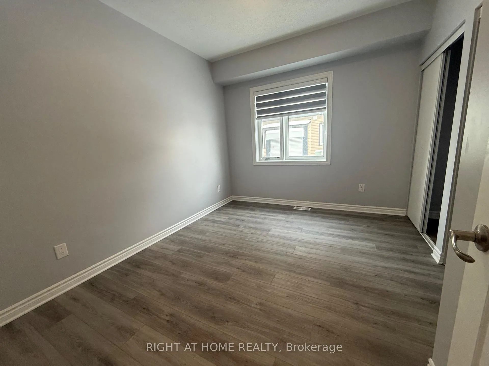 Photo 16 of Unit 435, 314 Pilot Private, Ottawa, Kanata - Emerald Meadows/Trailwest — HOMEH