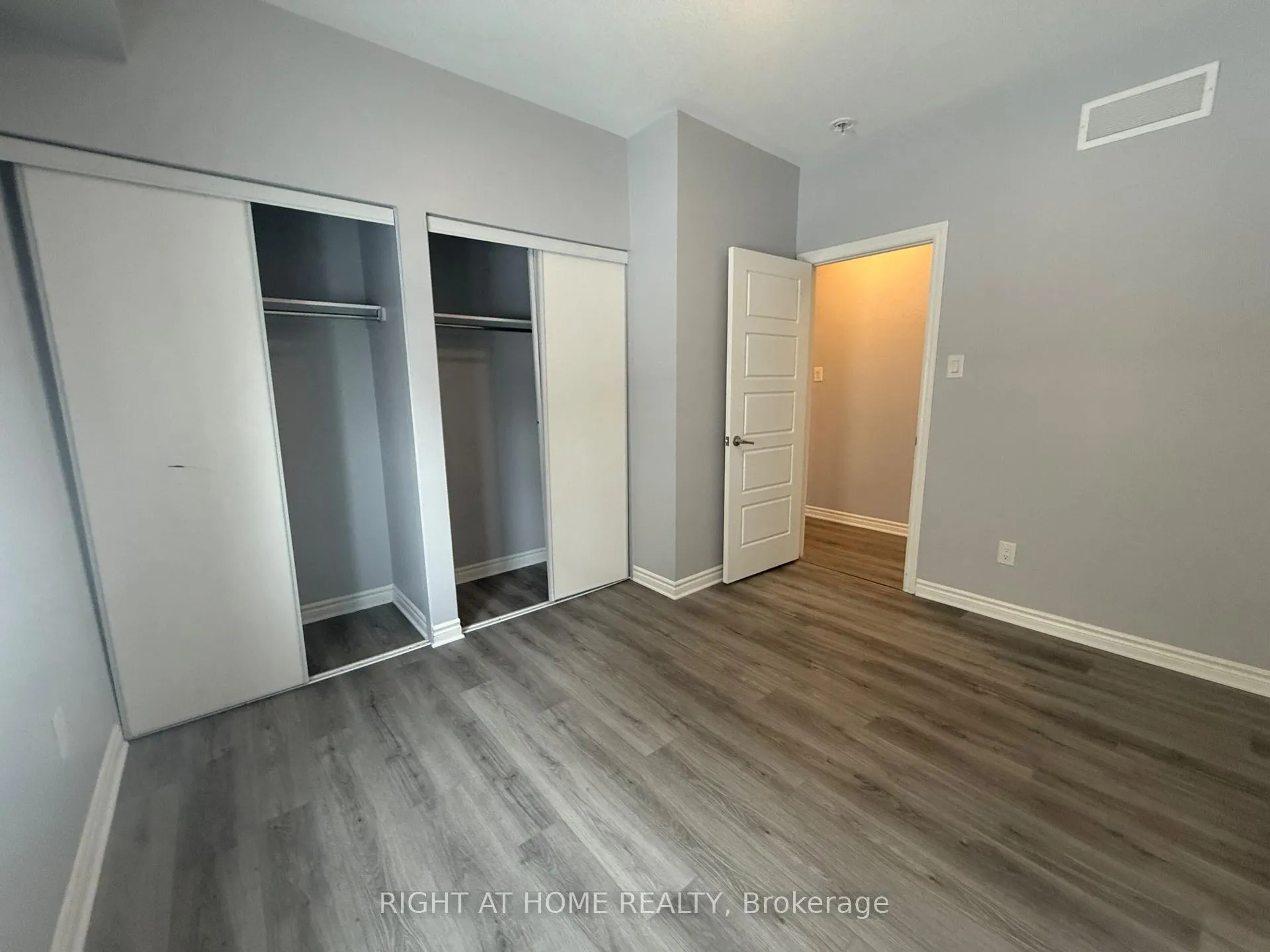 Photo 17 of Unit 435, 314 Pilot Private, Ottawa, Kanata - Emerald Meadows/Trailwest — HOMEH