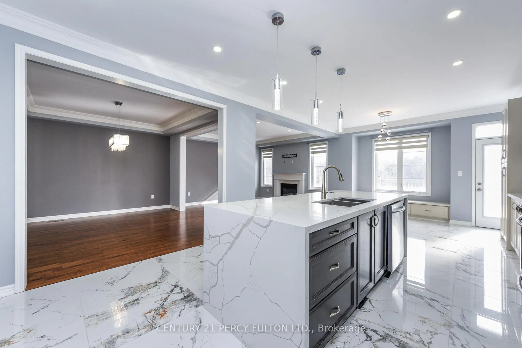 Photo 10 of Unit Main & 2nd, 1040 Foxtail Crescent, Pickering, Rural Pickering — HOMEH