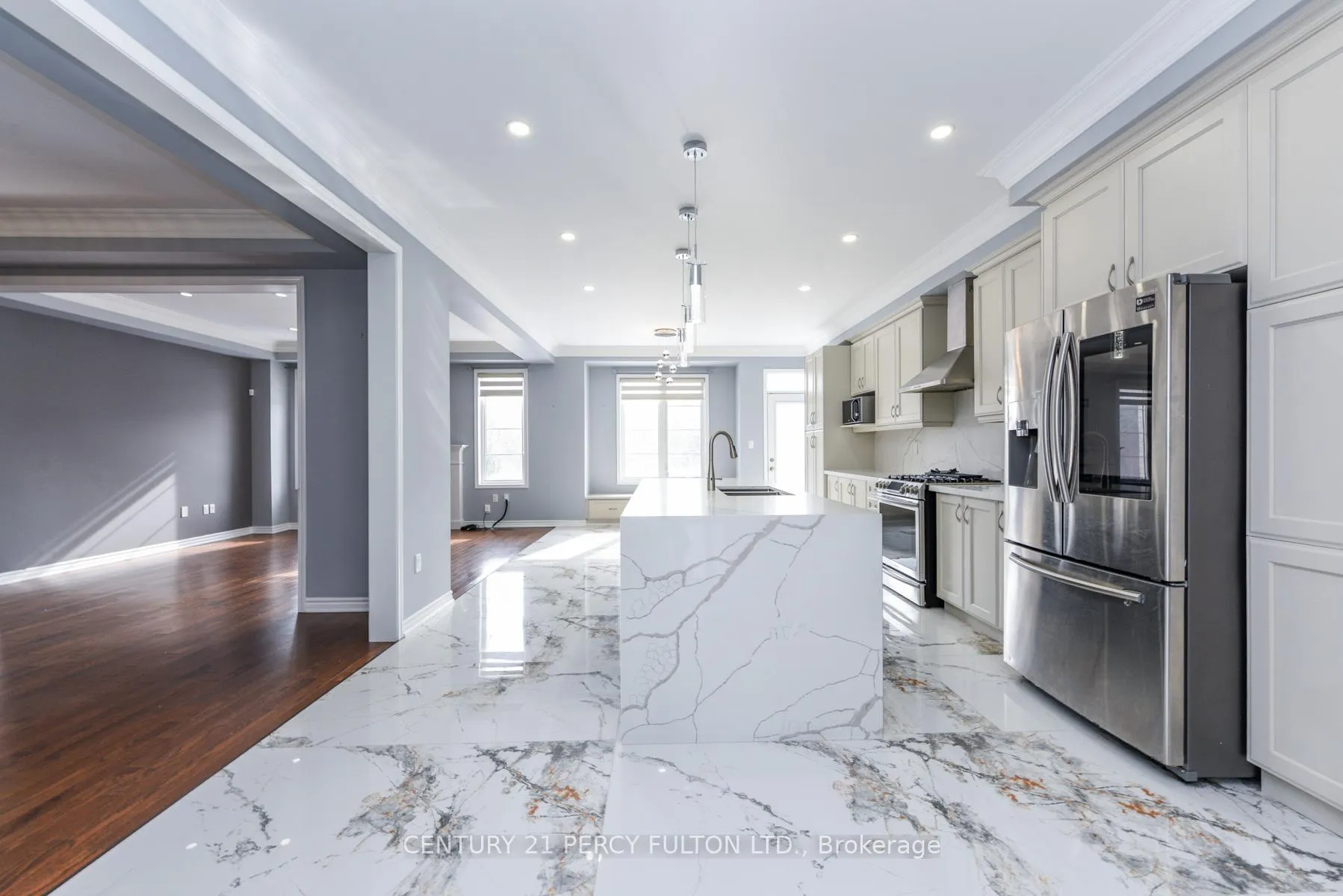 Photo 11 of Unit Main & 2nd, 1040 Foxtail Crescent, Pickering, Rural Pickering — HOMEH