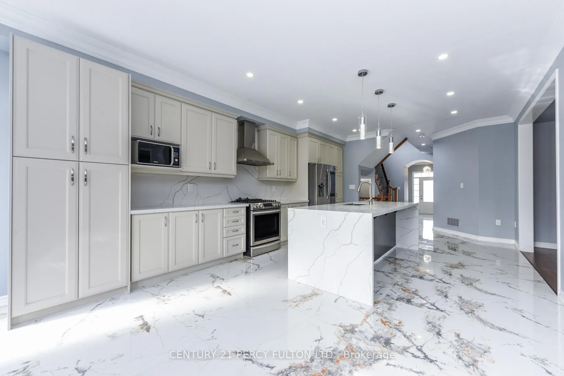 Photo 13 of Unit Main & 2nd, 1040 Foxtail Crescent, Pickering, Rural Pickering — HOMEH
