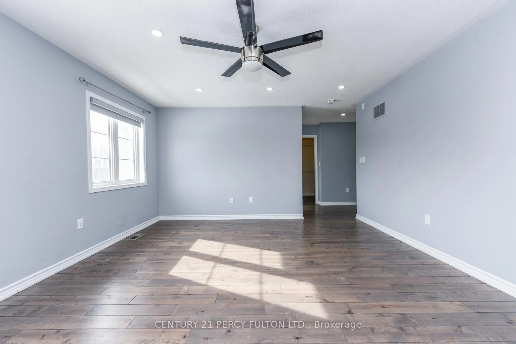 Photo 42 of Unit Main & 2nd, 1040 Foxtail Crescent, Pickering, Rural Pickering — HOMEH