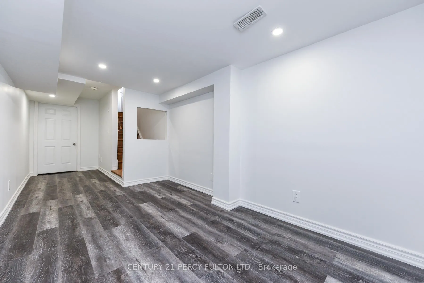 Photo 46 of Unit Main & 2nd, 1040 Foxtail Crescent, Pickering, Rural Pickering — HOMEH