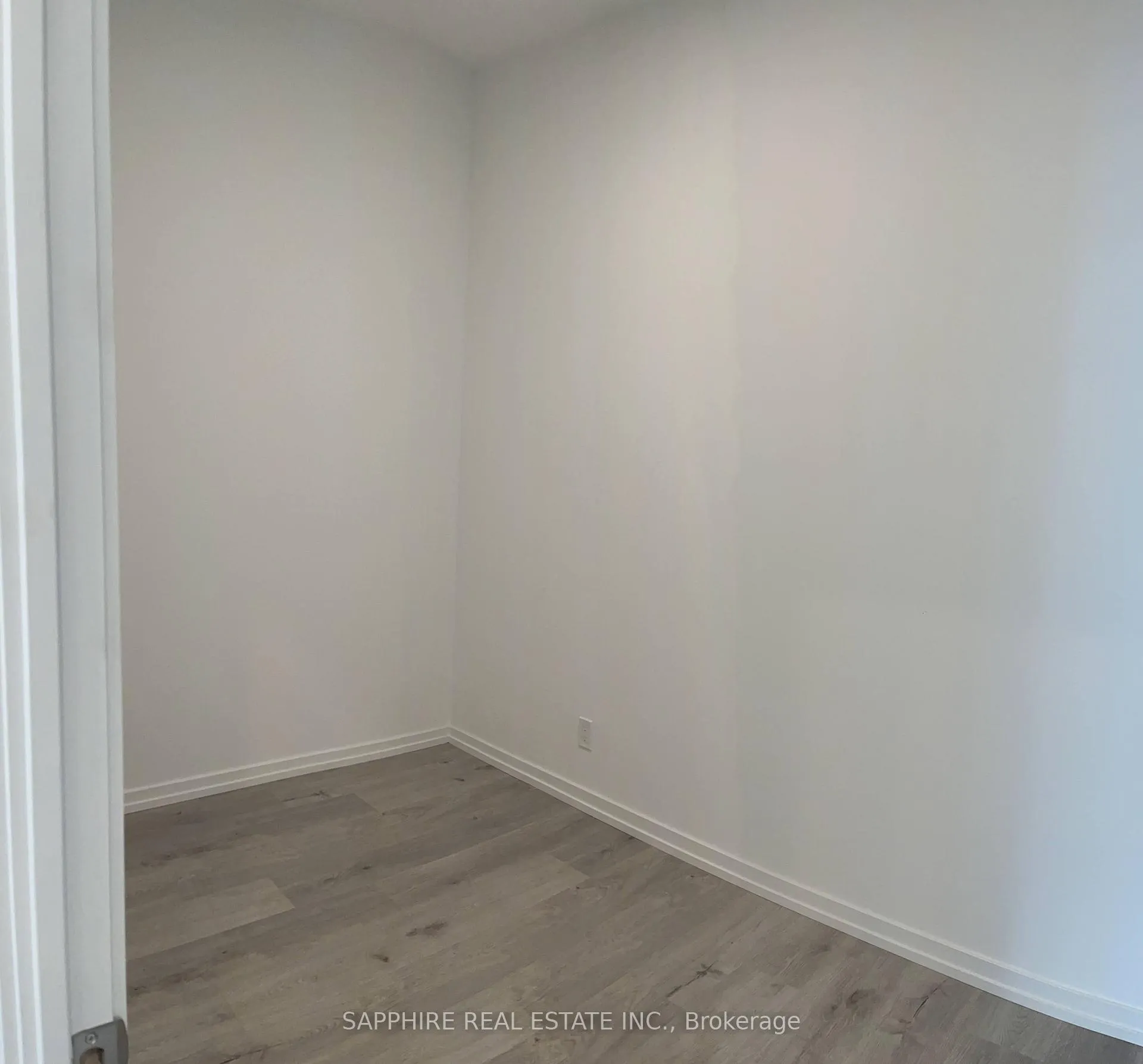 Photo 8 of Unit 606, 7890 Jane Street, Vaughan, Concord — HOMEH
