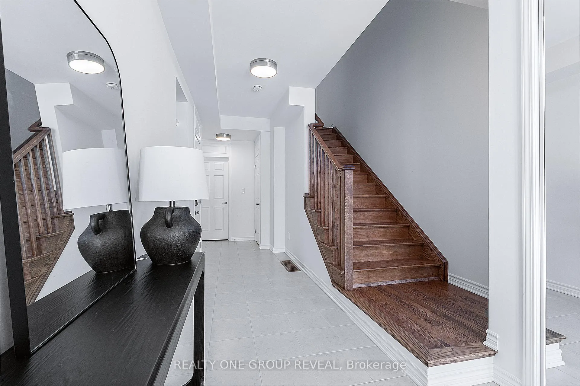 Photo 3 of 103 Avani Avenue, Markham, Rural Markham — HOMEH