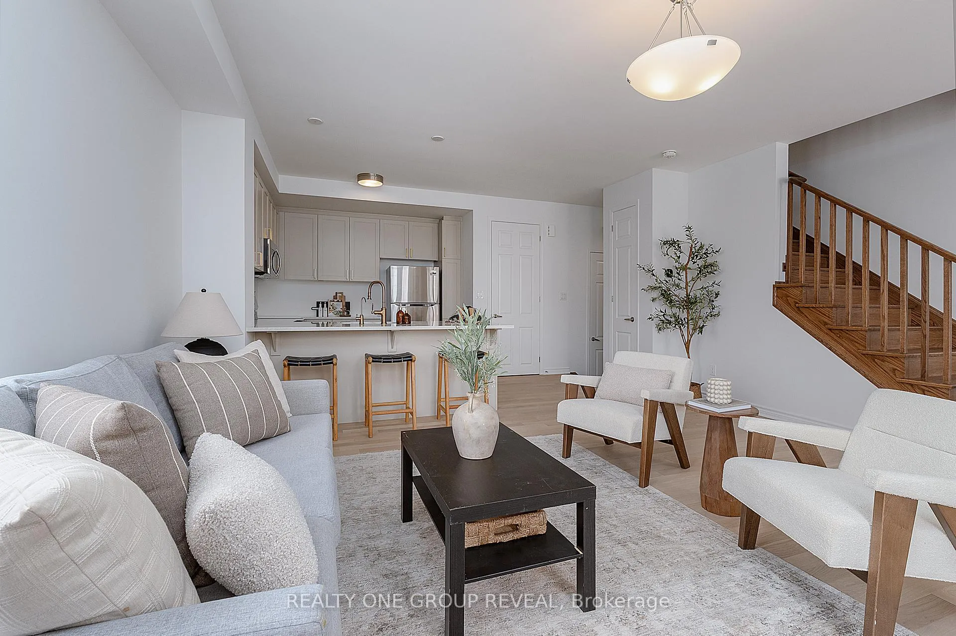 Photo 11 of 103 Avani Avenue, Markham, Rural Markham — HOMEH