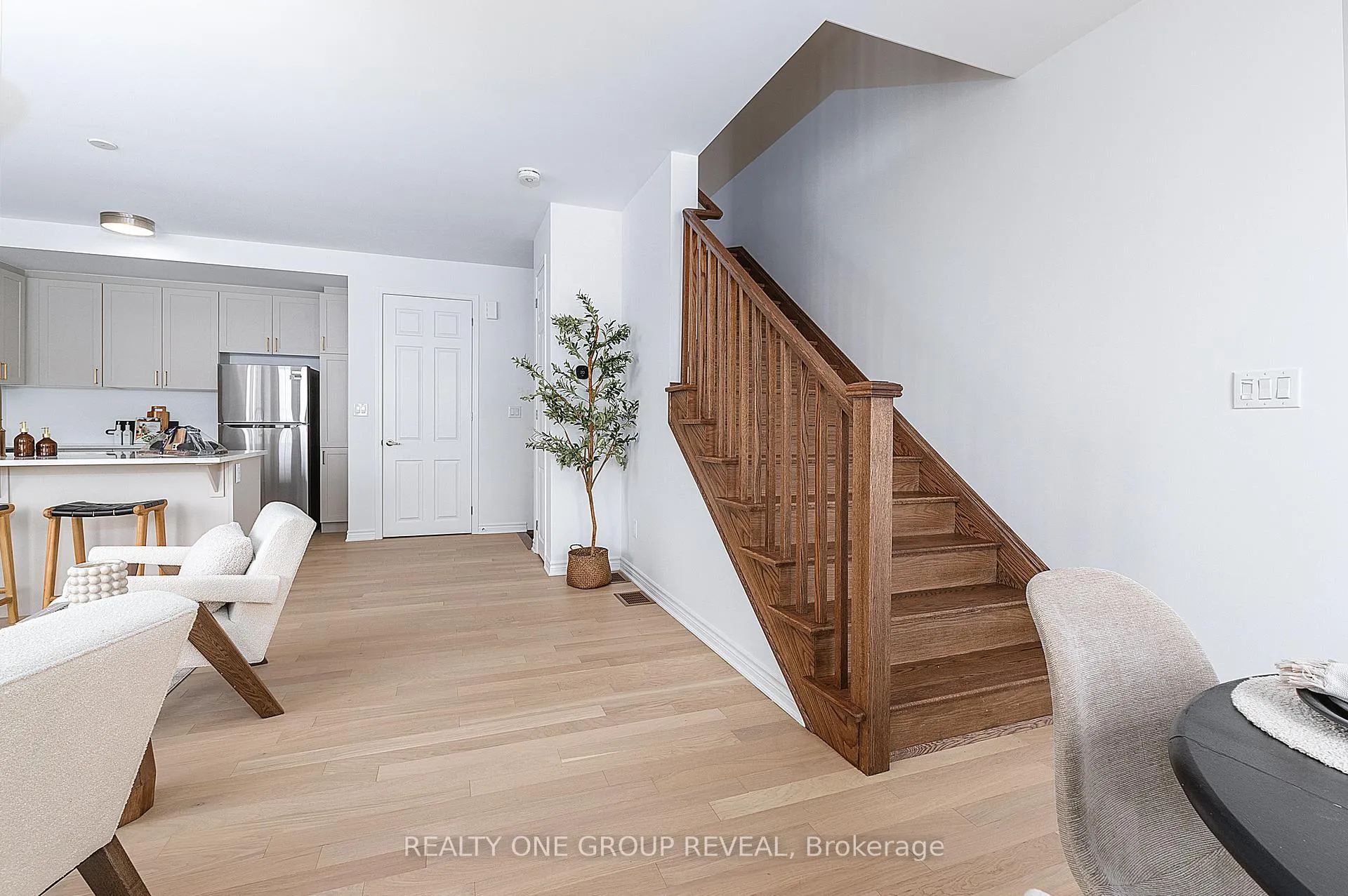 Photo 13 of 103 Avani Avenue, Markham, Rural Markham — HOMEH
