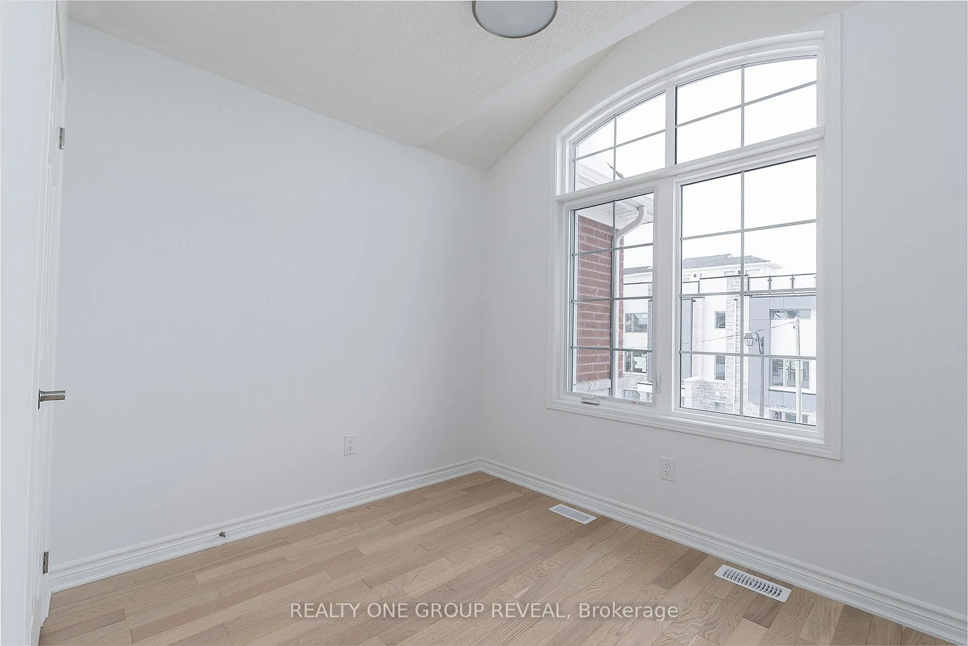 Photo 22 of 103 Avani Avenue, Markham, Rural Markham — HOMEH