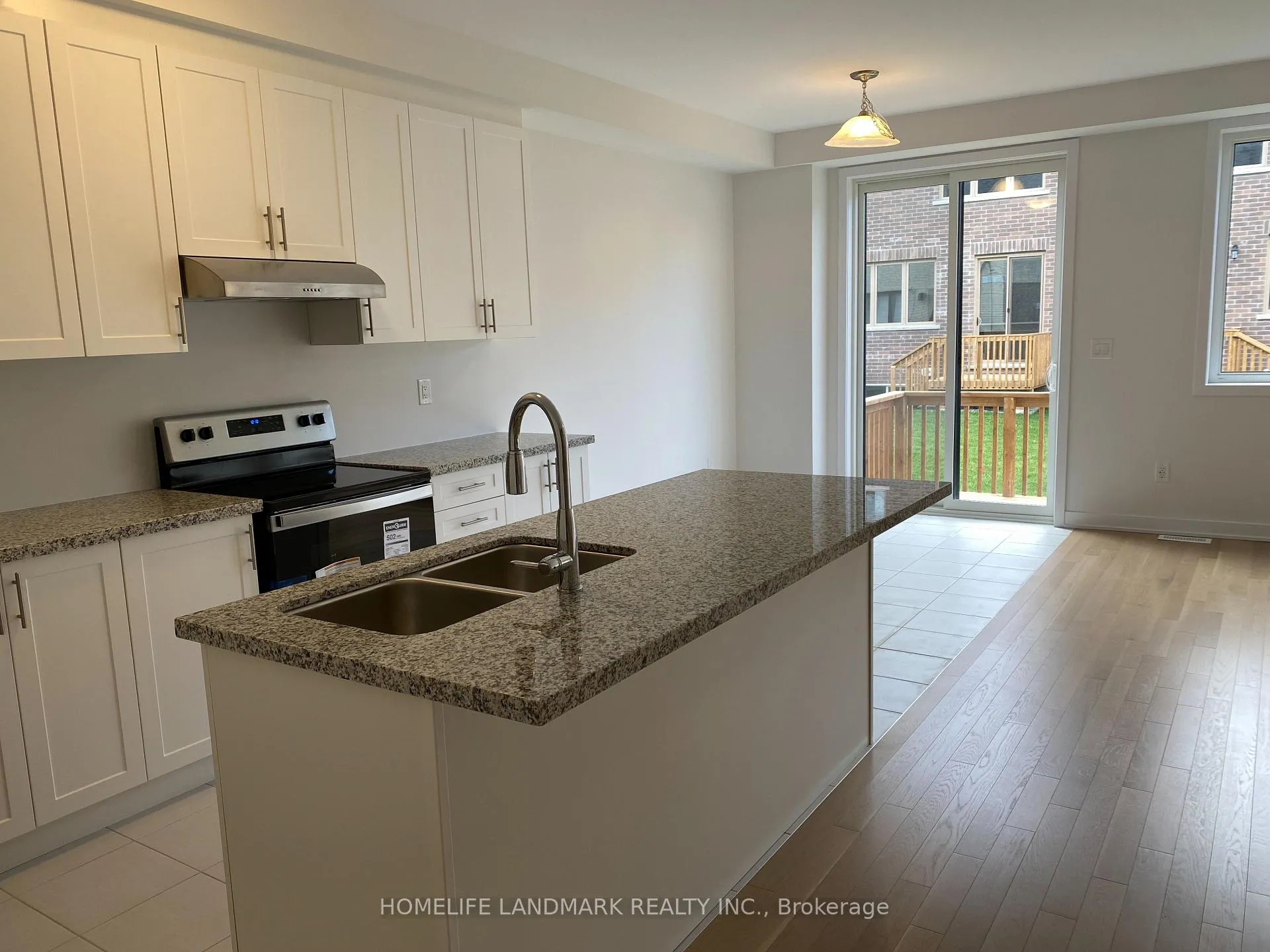 Photo 13 of 36 John Canning Way E, Markham, Unionville — HOMEH