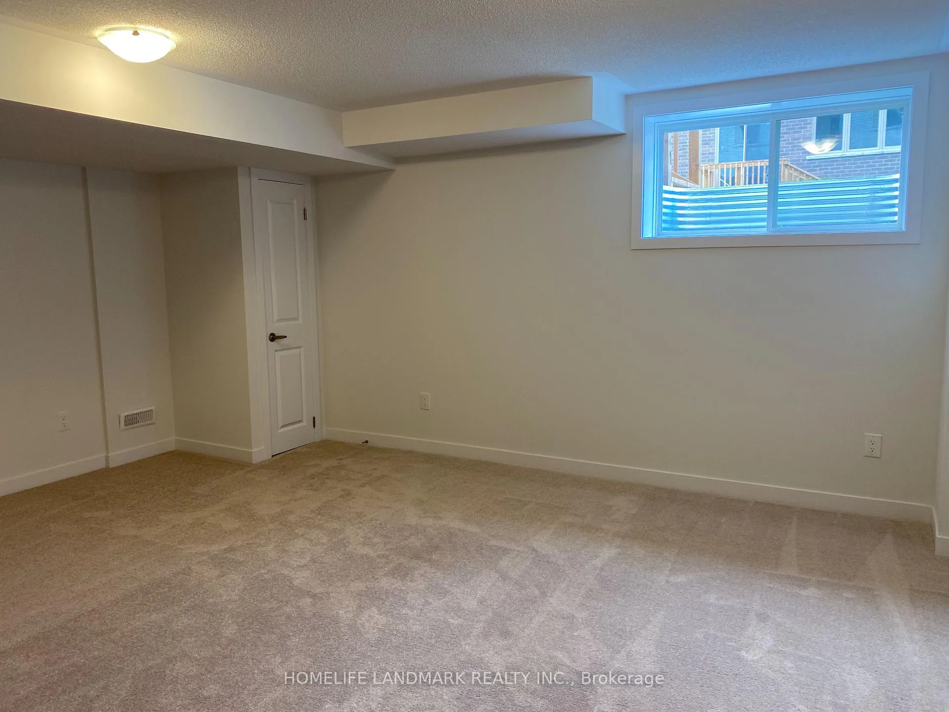 Photo 38 of 36 John Canning Way E, Markham, Unionville — HOMEH