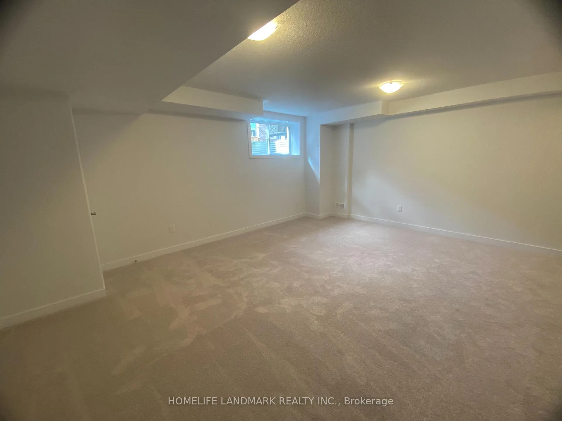 Photo 40 of 36 John Canning Way E, Markham, Unionville — HOMEH