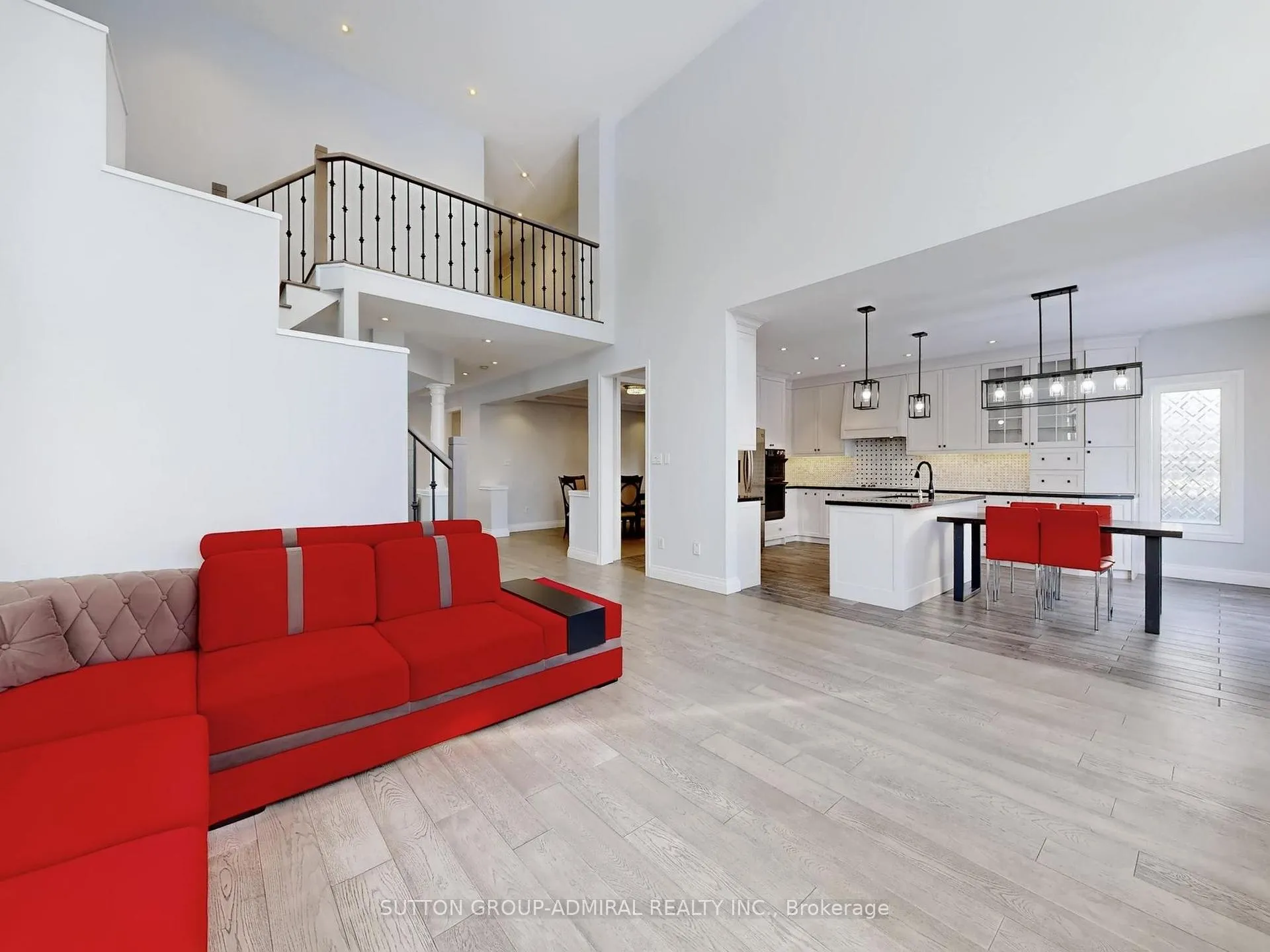 Photo 7 of 2 Gleave Court, Aurora, Aurora Highlands — HOMEH