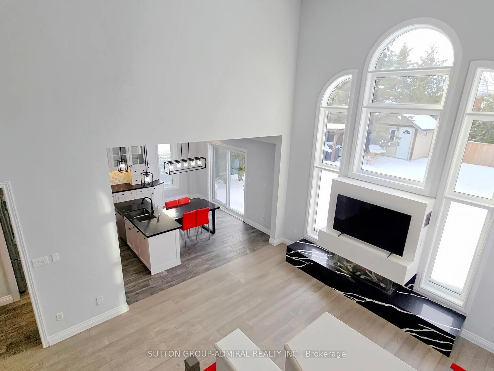 Photo 10 of 2 Gleave Court, Aurora, Aurora Highlands — HOMEH