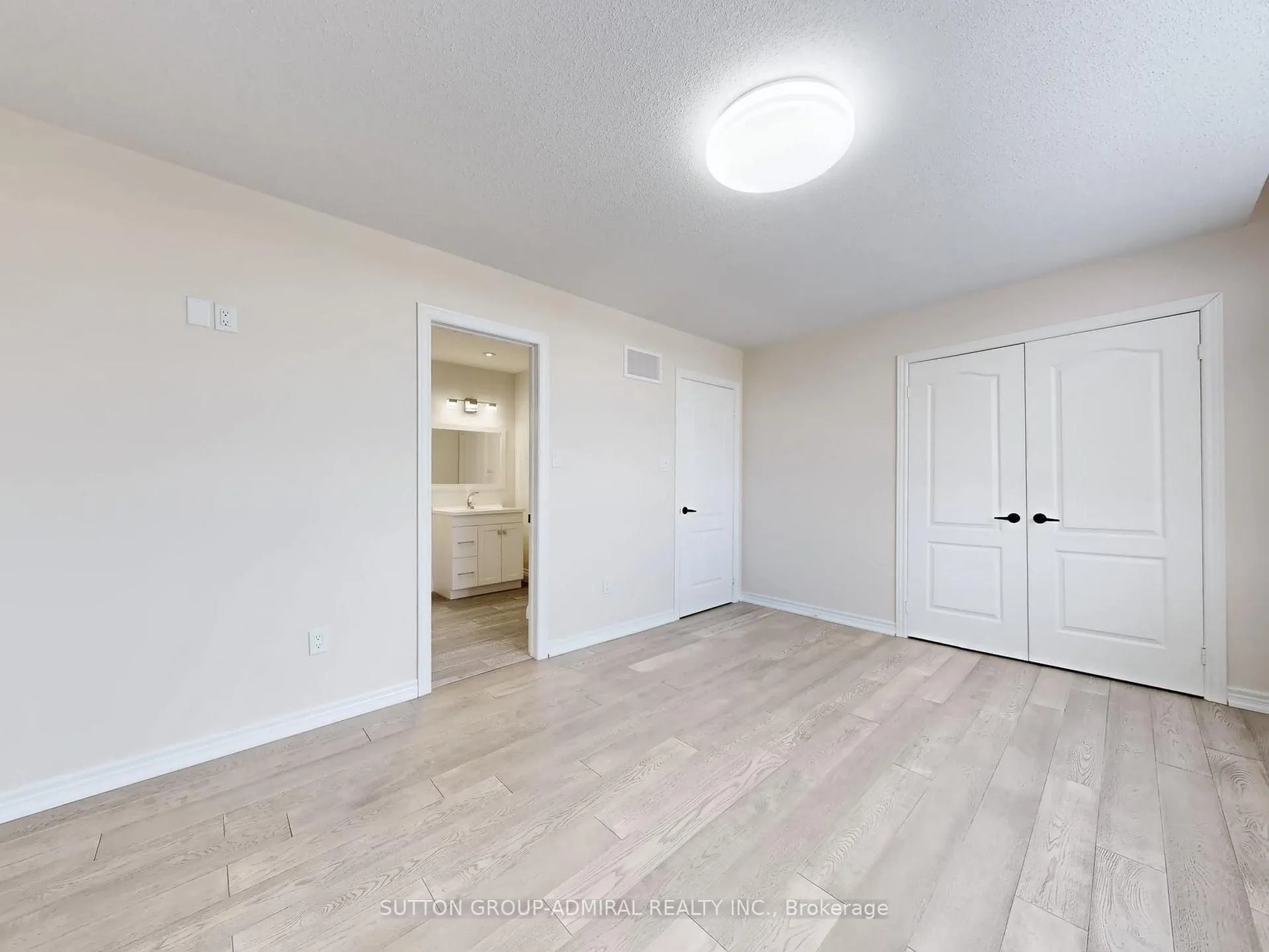 Photo 30 of 2 Gleave Court, Aurora, Aurora Highlands — HOMEH