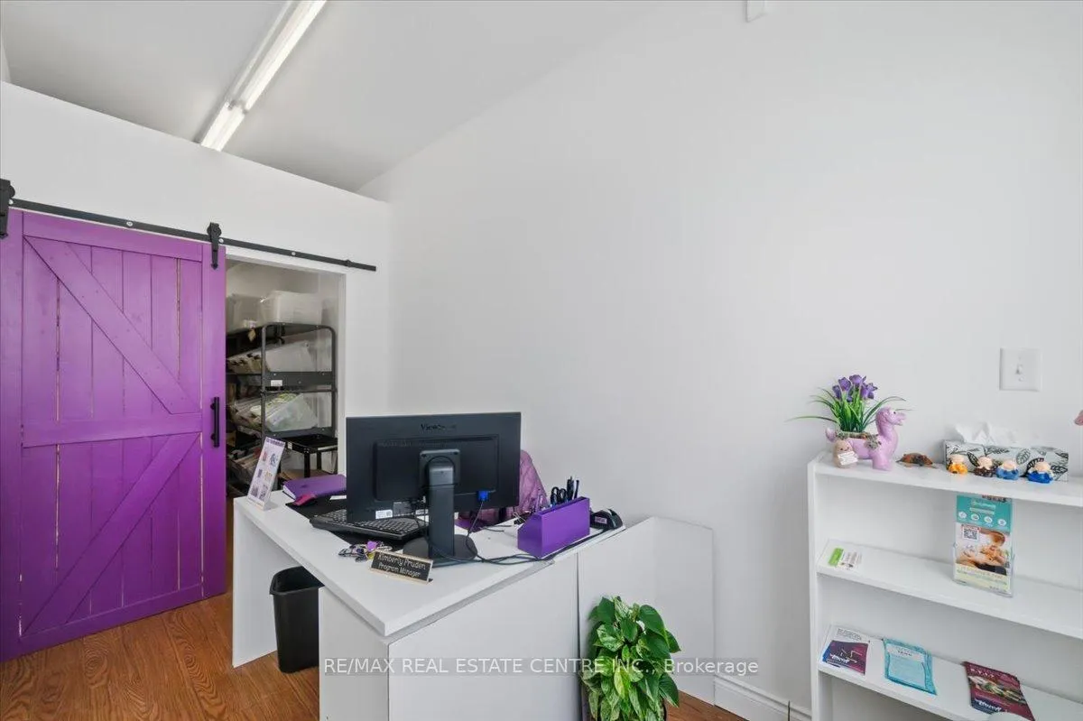 Photo 5 of 1548 King Street E, Hamilton, Delta — HOMEH