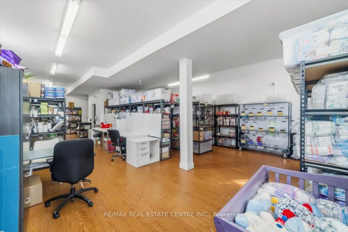 Photo 9 of 1548 King Street E, Hamilton, Delta — HOMEH