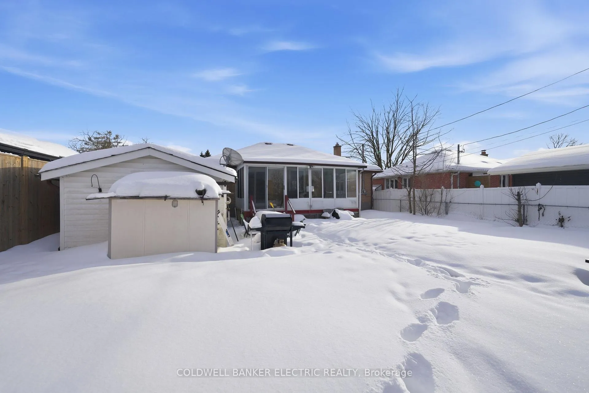 Photo 27 of 756 Barbara Crescent, Peterborough, Otonabee Ward 1 — HOMEH