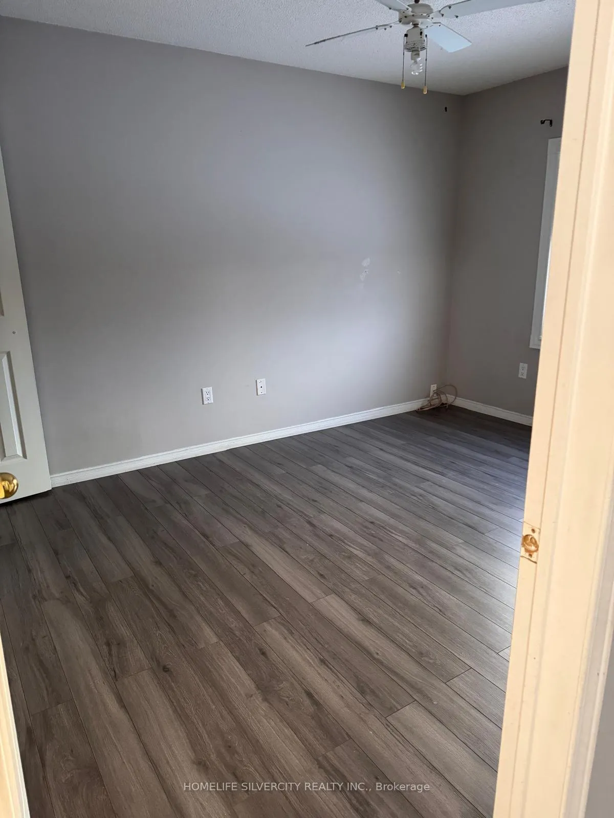 Photo 17 of 154 Broomlands Drive, Vaughan, Maple — HOMEH
