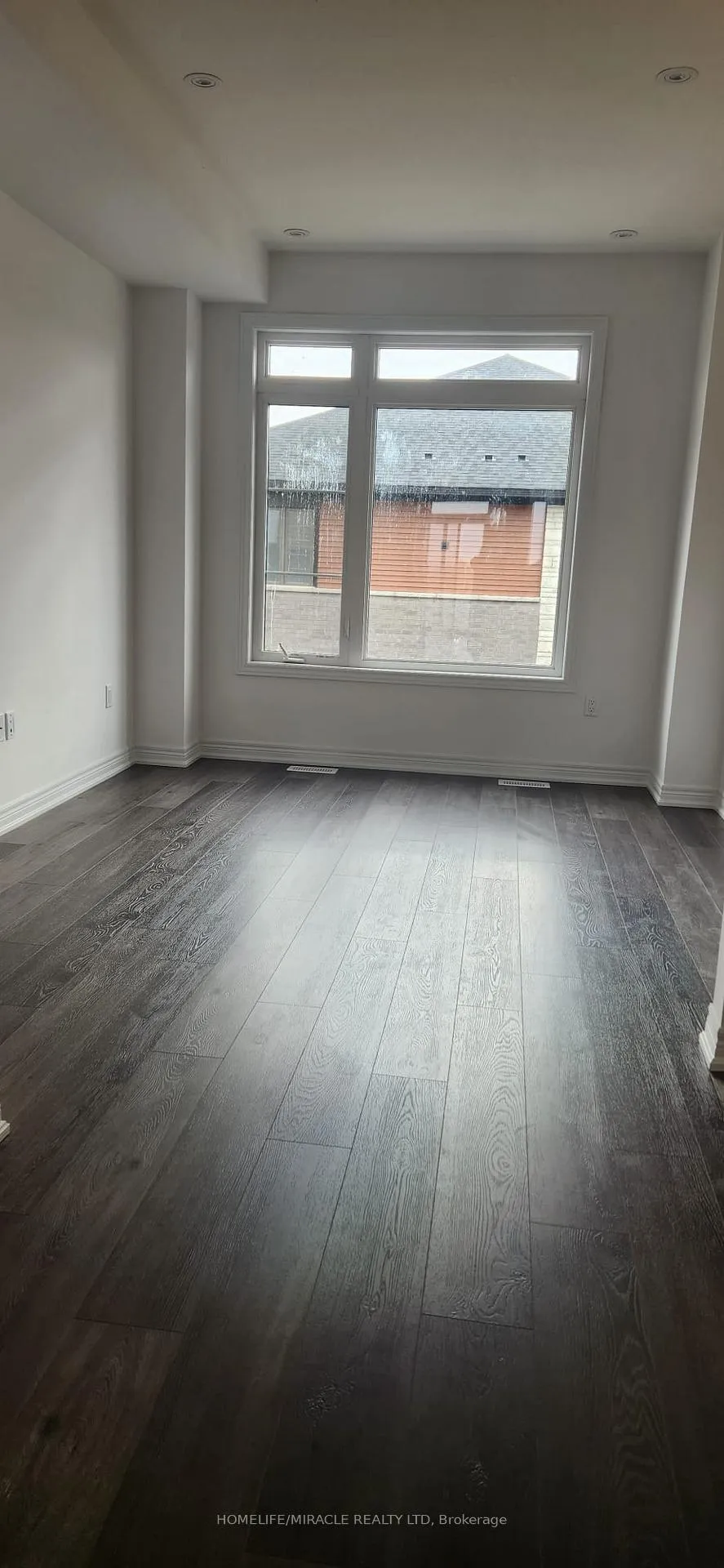 Photo 19 of Unit 2, 106 Court Drive, Brant, Paris — HOMEH