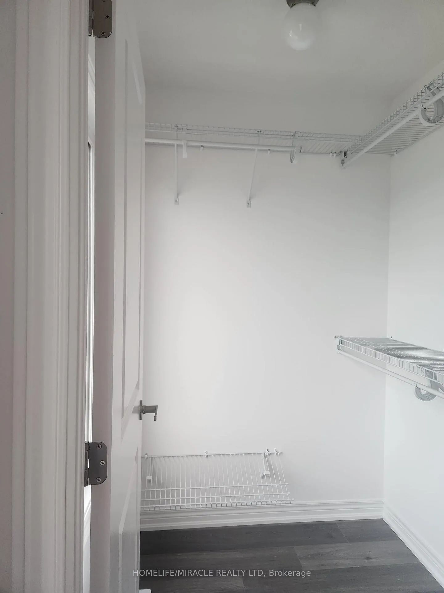 Photo 33 of Unit 2, 106 Court Drive, Brant, Paris — HOMEH