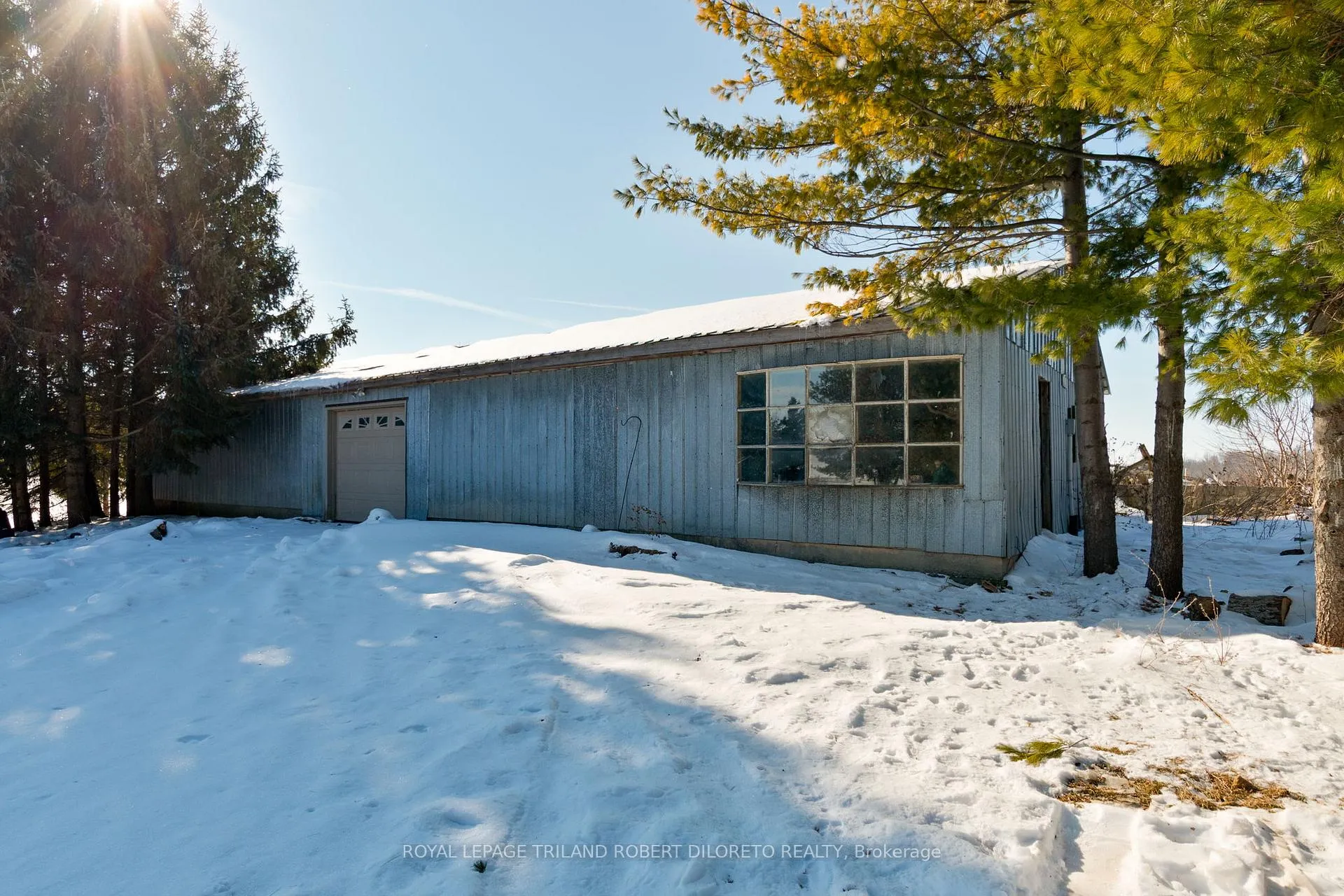 Photo 13 of 21477 Springfield Road, Southwest Middlesex, Rural Southwest Middlesex — HOMEH