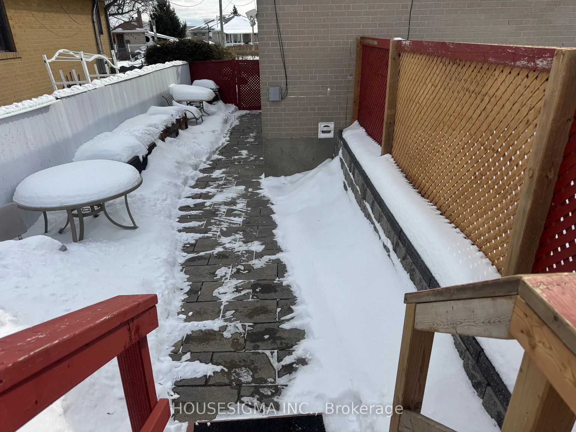 Photo 3 of 1357 Sharbot - Basement Street, Oshawa, Lakeview — HOMEH
