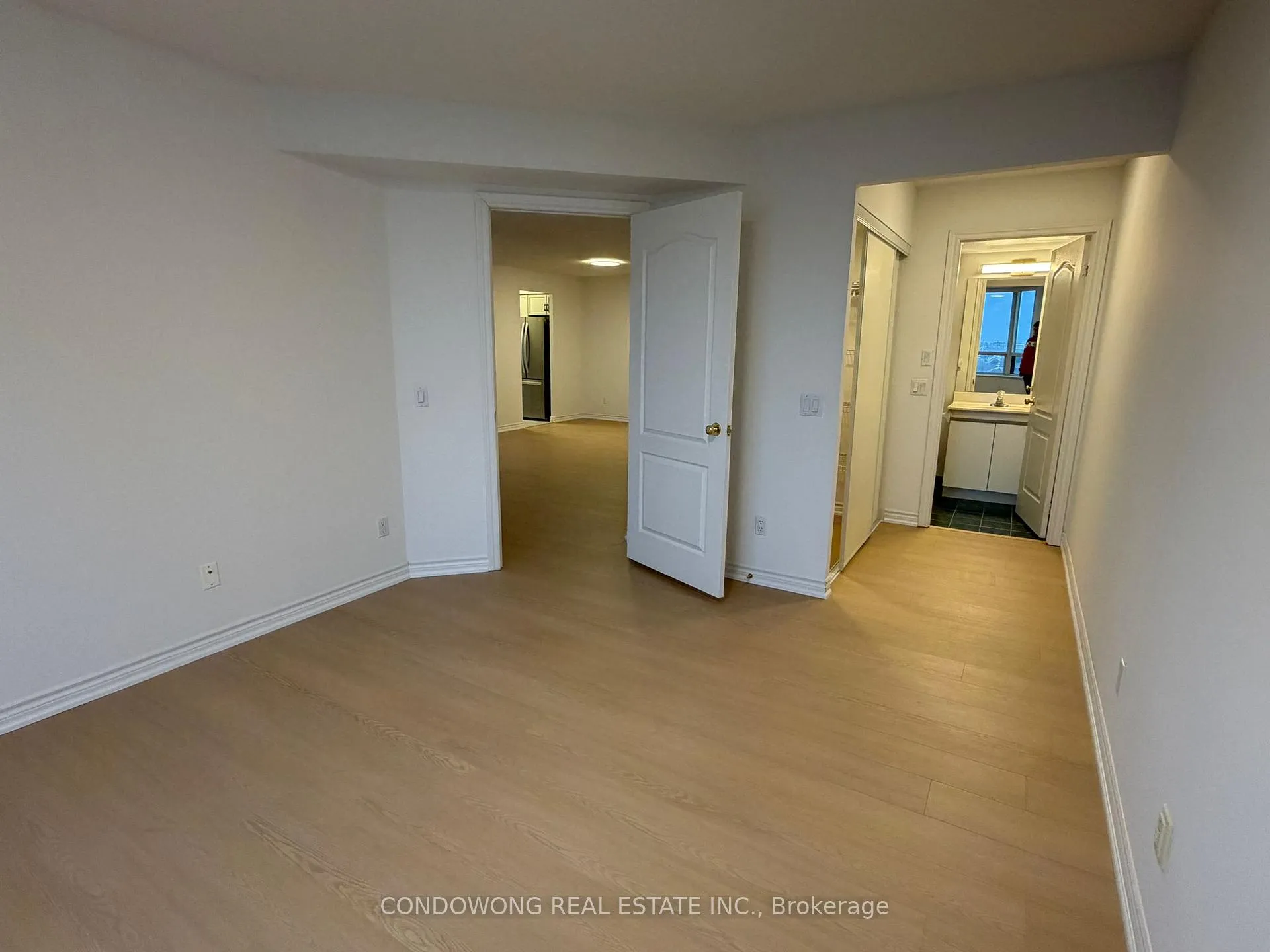Photo 5 of Unit 1501, 115 Omni Drive, Scarborough, Bendale — HOMEH