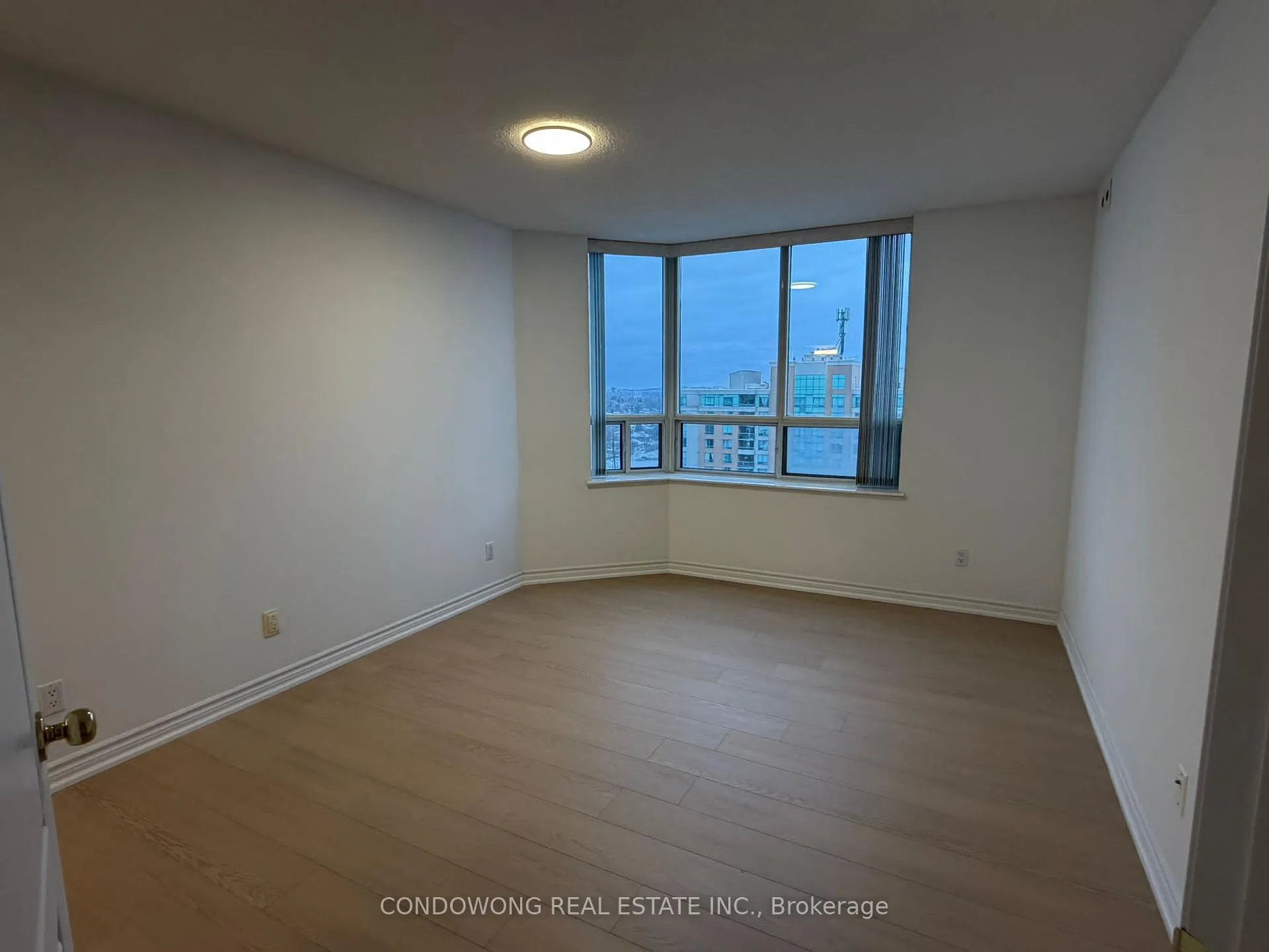 Photo 6 of Unit 1501, 115 Omni Drive, Scarborough, Bendale — HOMEH