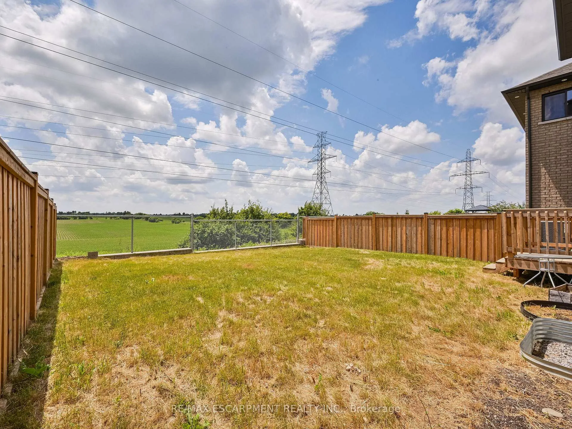 Photo 34 of 56 Dolomiti Court, Hamilton, Rural Glanbrook — HOMEH