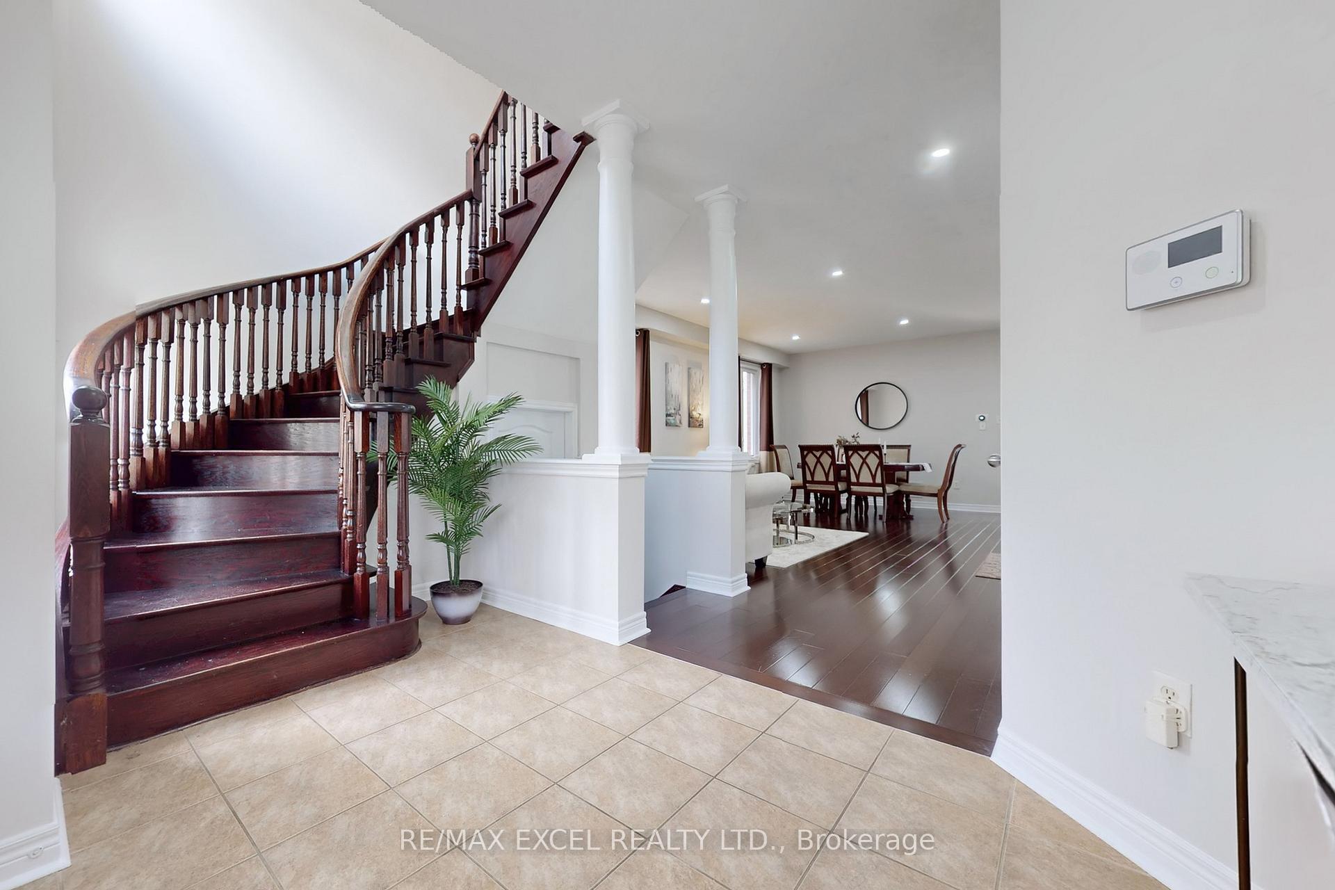 Photo 20 of 25 Lundy Drive, Markham, Box Grove — HOMEH