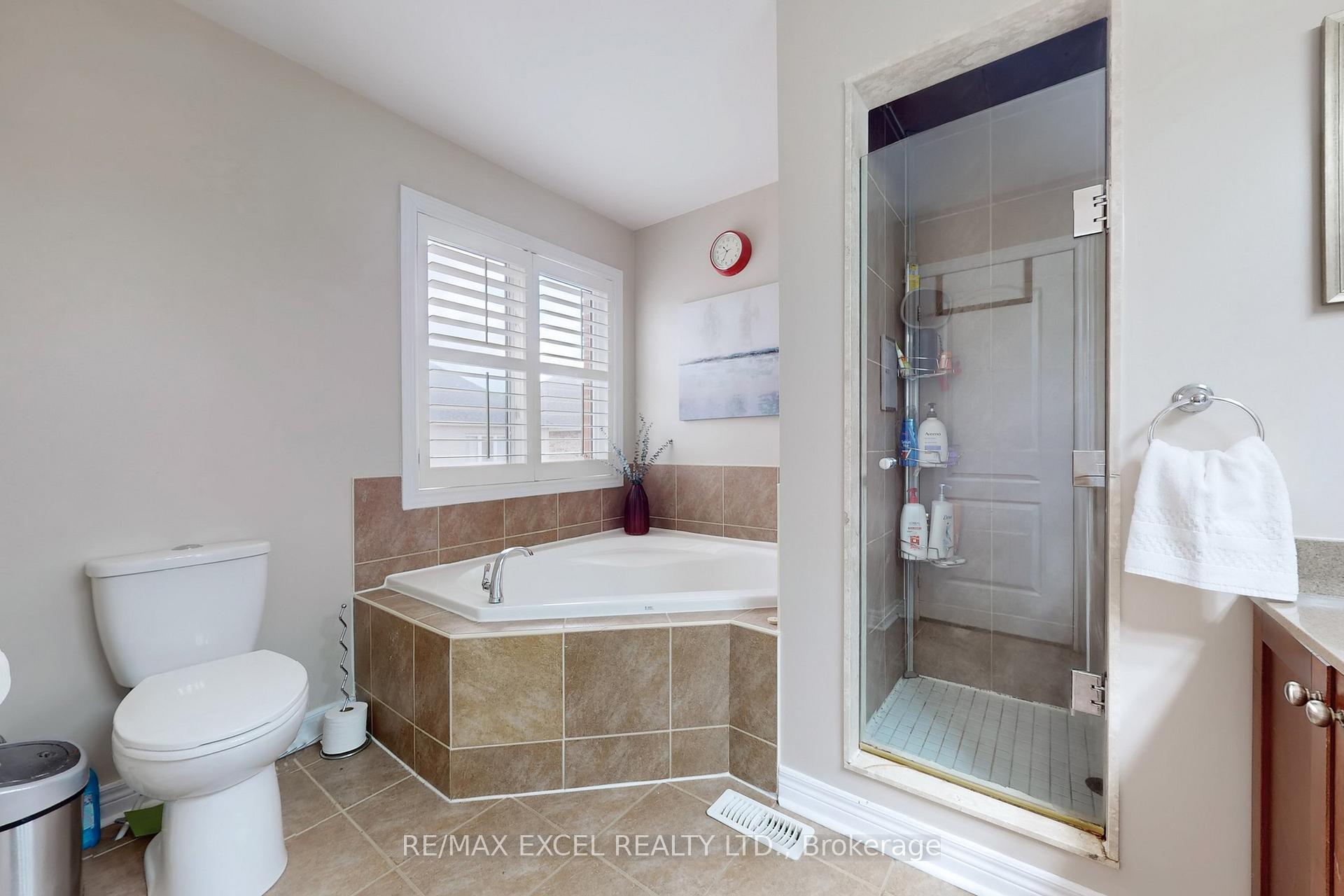 Photo 27 of 25 Lundy Drive, Markham, Box Grove — HOMEH