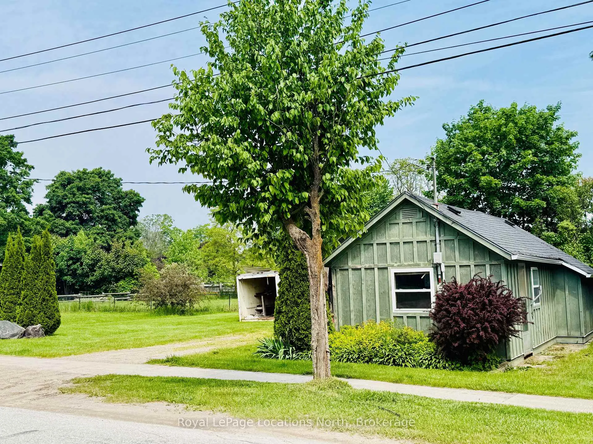 Photo 7 of 177 Collingwood Street, Clearview, Creemore — HOMEH