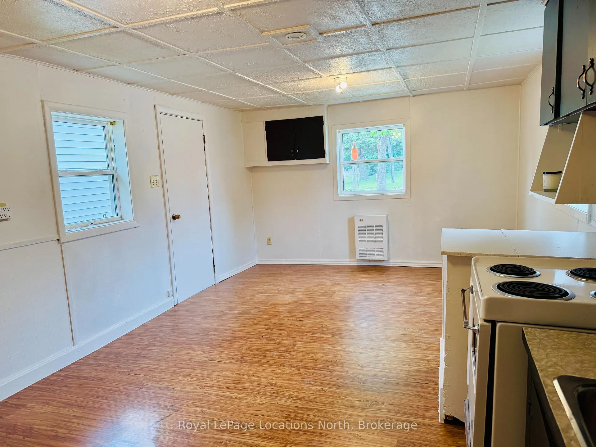 Photo 19 of 177 Collingwood Street, Clearview, Creemore — HOMEH