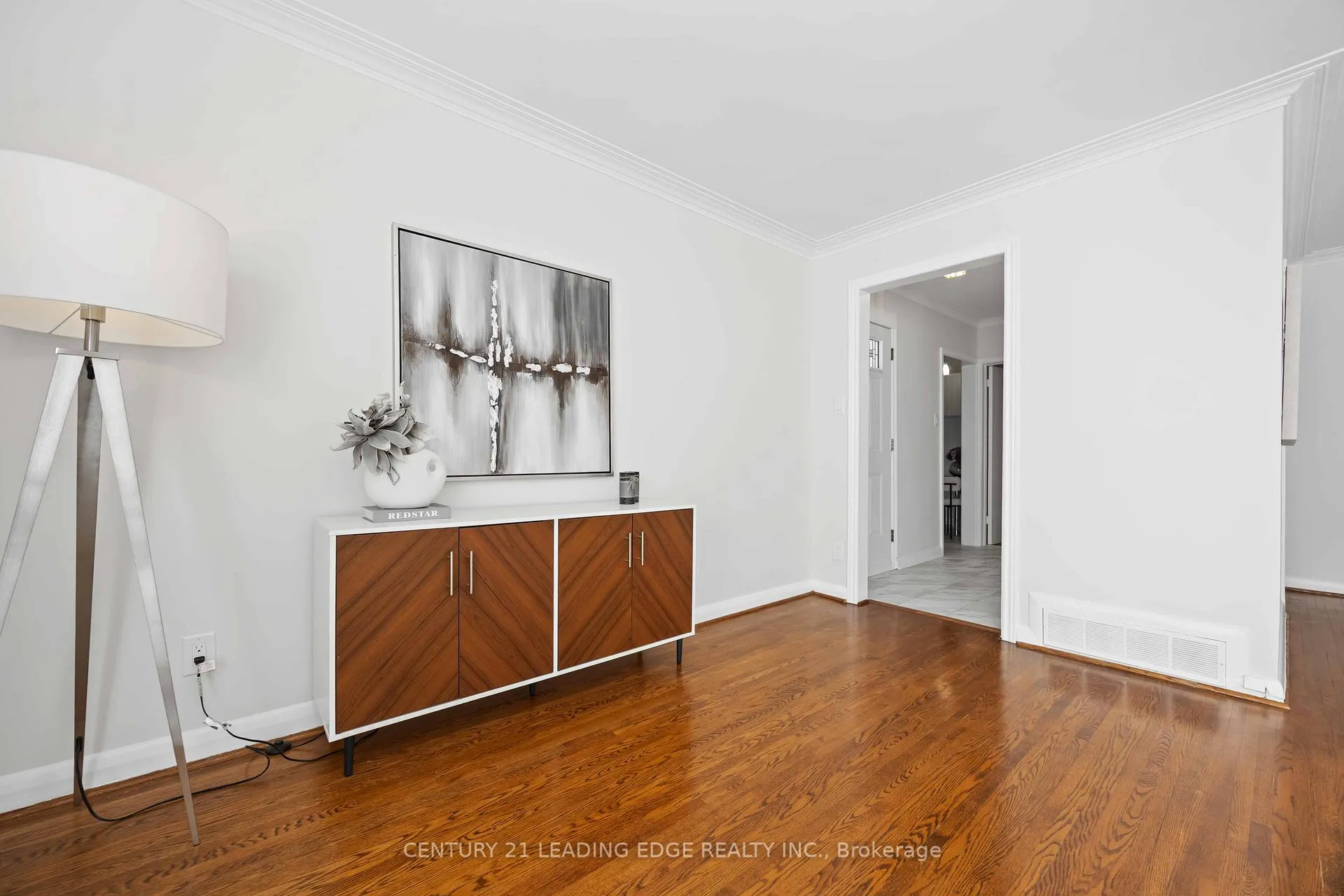 Photo 7 of 12 Arnprior Road, Scarborough, Bendale — HOMEH