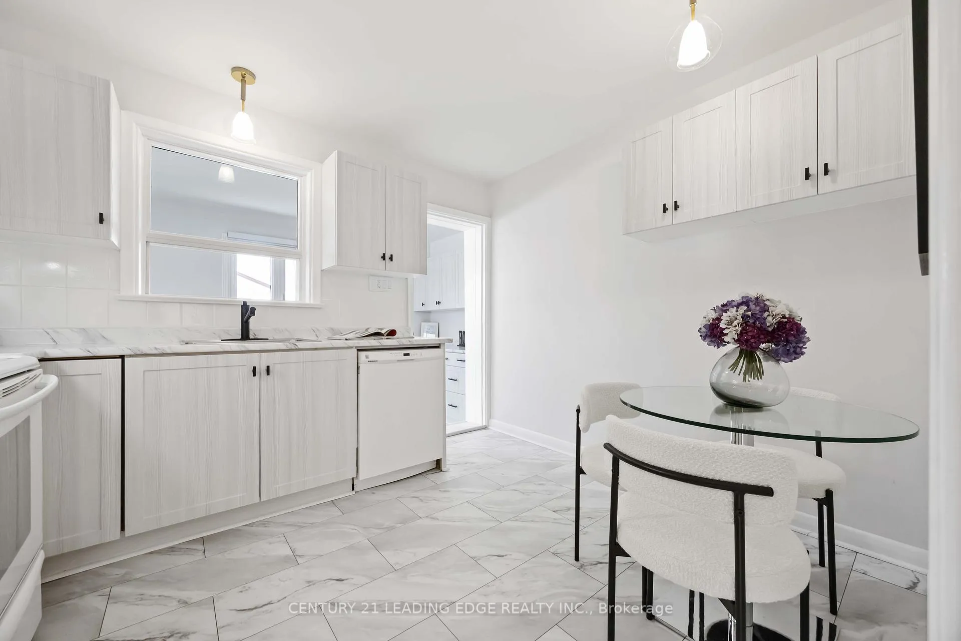 Photo 15 of 12 Arnprior Road, Scarborough, Bendale — HOMEH
