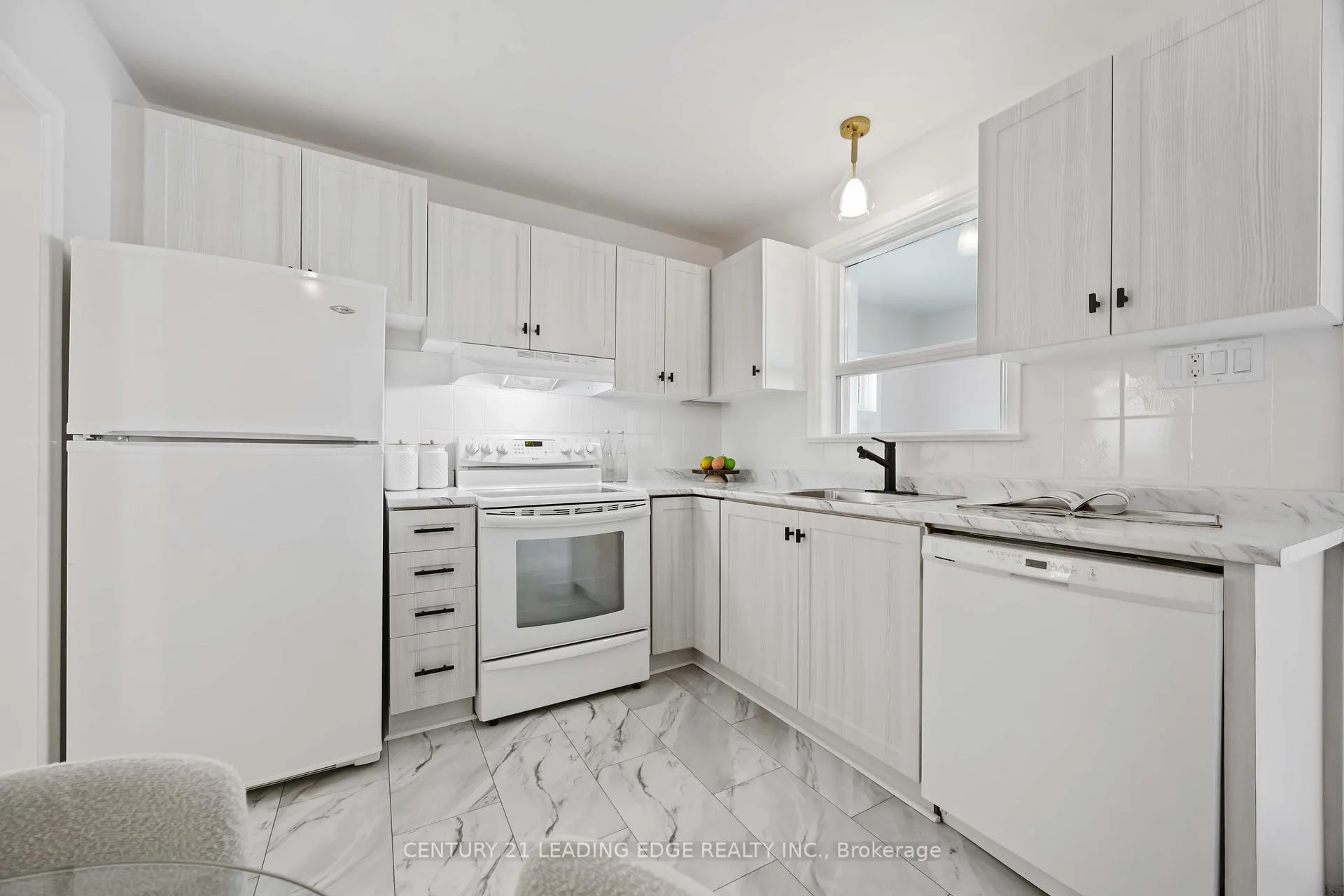 Photo 17 of 12 Arnprior Road, Scarborough, Bendale — HOMEH