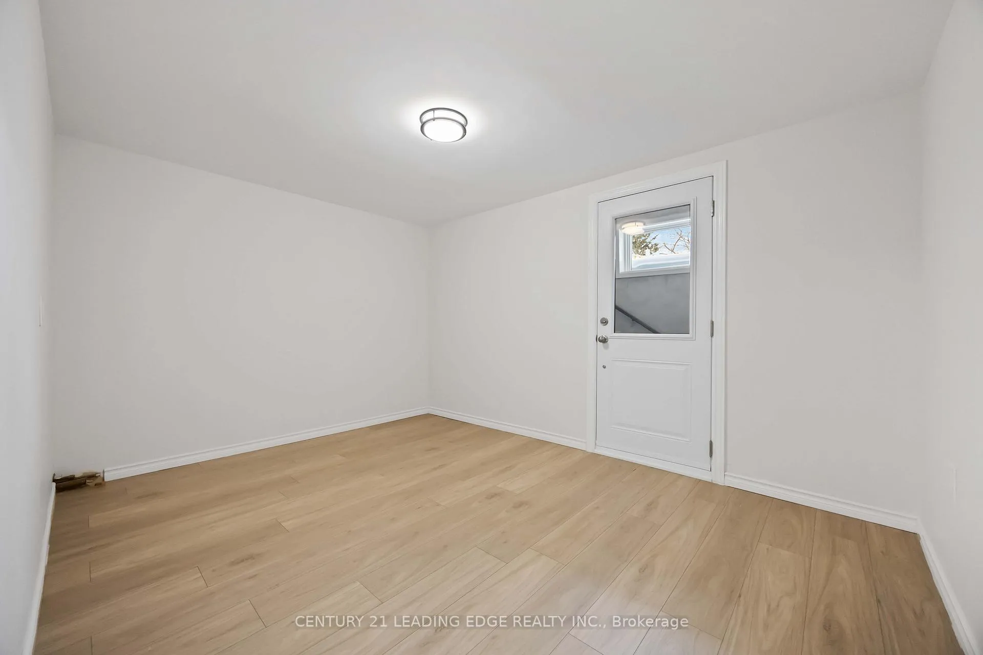 Photo 35 of 12 Arnprior Road, Scarborough, Bendale — HOMEH