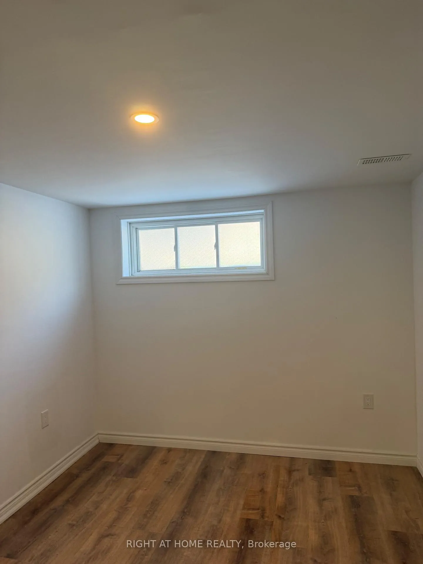 Photo 5 of Unit BSMT, 72 Carleton Trail, New Tecumseth, Beeton — HOMEH