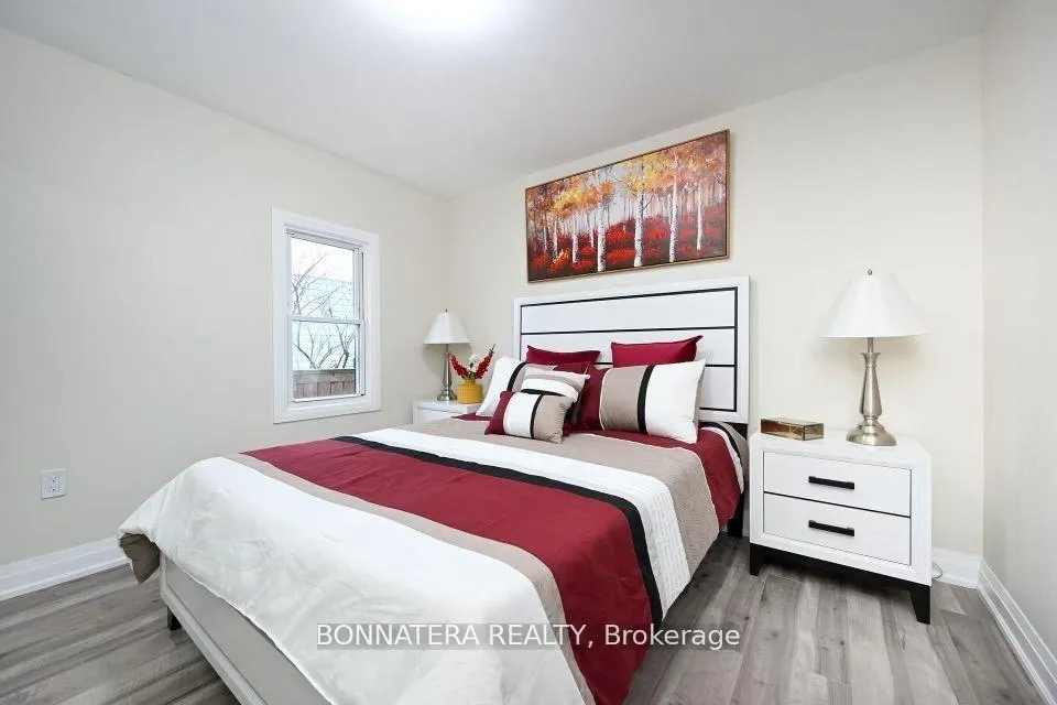 Photo 4 of 705 Limeridge Road E, Hamilton, Lawfield — HOMEH