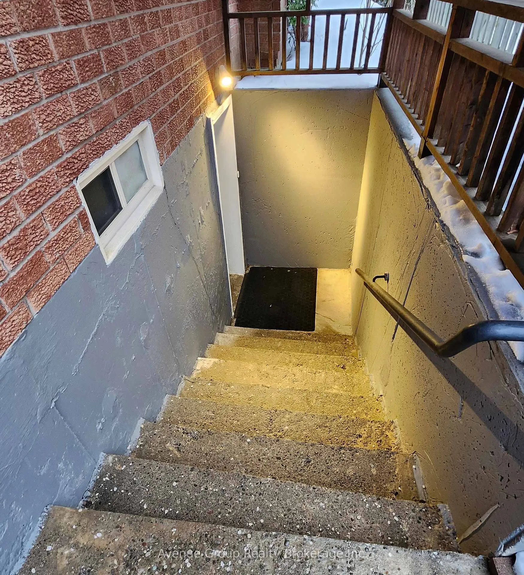 Photo 5 of Unit Bsmt, 508 Lightfoot Place, Pickering, Woodlands — HOMEH