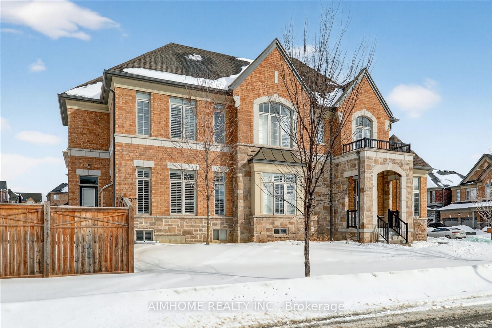 Photo 2 of 94 Brabin Circle, Whitby, Rural Whitby — HOMEH