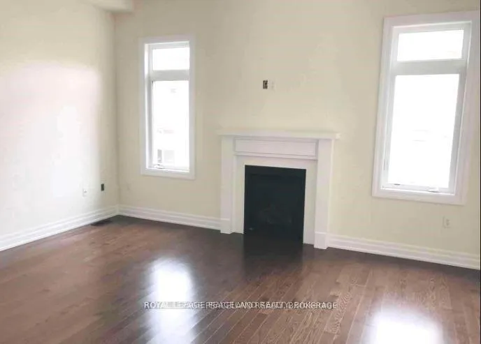 Photo 3 of 19 Botelho Circle, Aurora, Rural Aurora — HOMEH