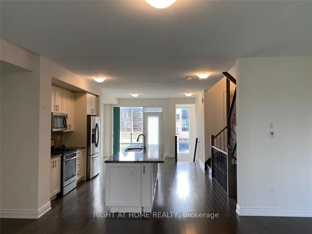 Photo 6 of 12 Pony Farm Drive, Etobicoke, Willowridge-Martingrove-Richview — HOMEH