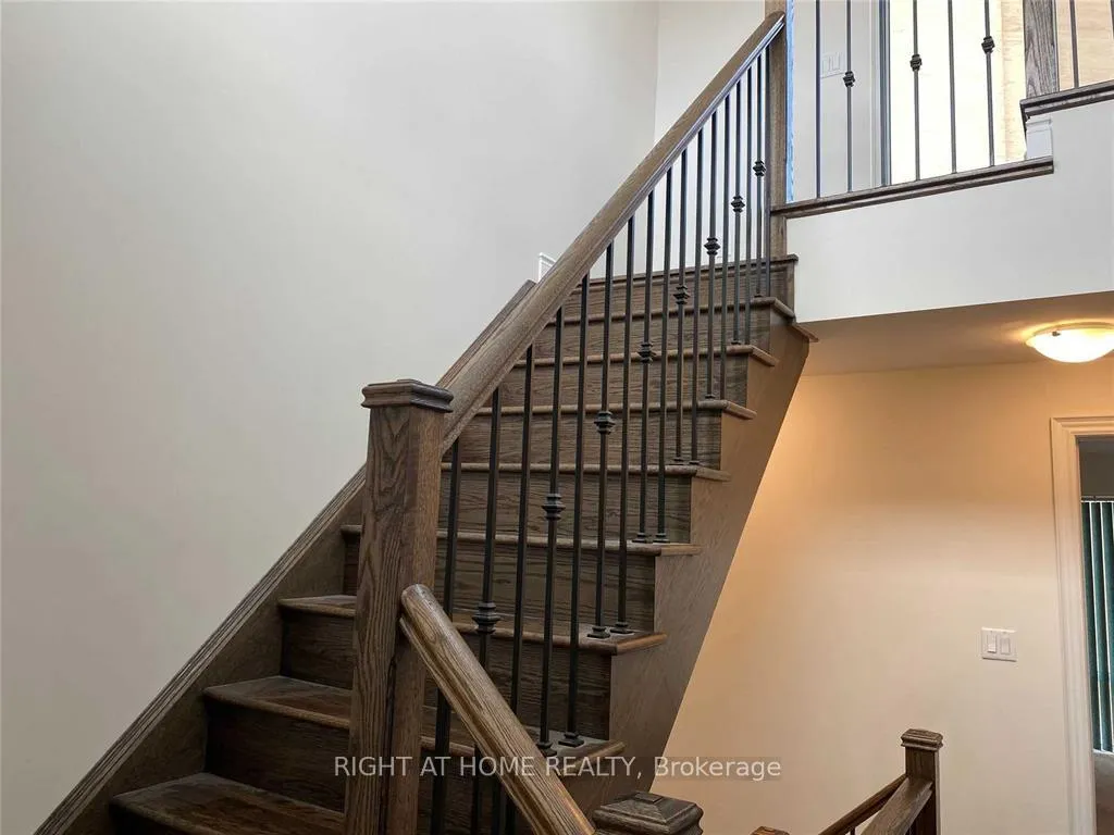 Photo 21 of 12 Pony Farm Drive, Etobicoke, Willowridge-Martingrove-Richview — HOMEH