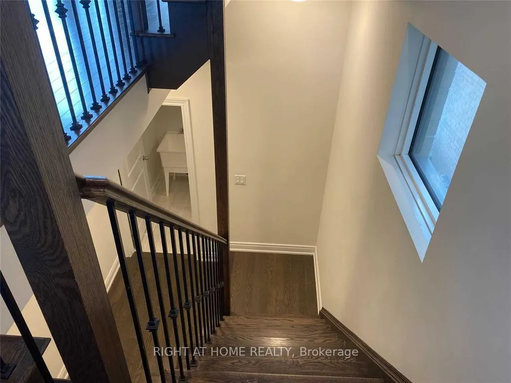 Photo 24 of 12 Pony Farm Drive, Etobicoke, Willowridge-Martingrove-Richview — HOMEH
