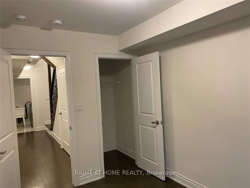 Photo 27 of 12 Pony Farm Drive, Etobicoke, Willowridge-Martingrove-Richview — HOMEH