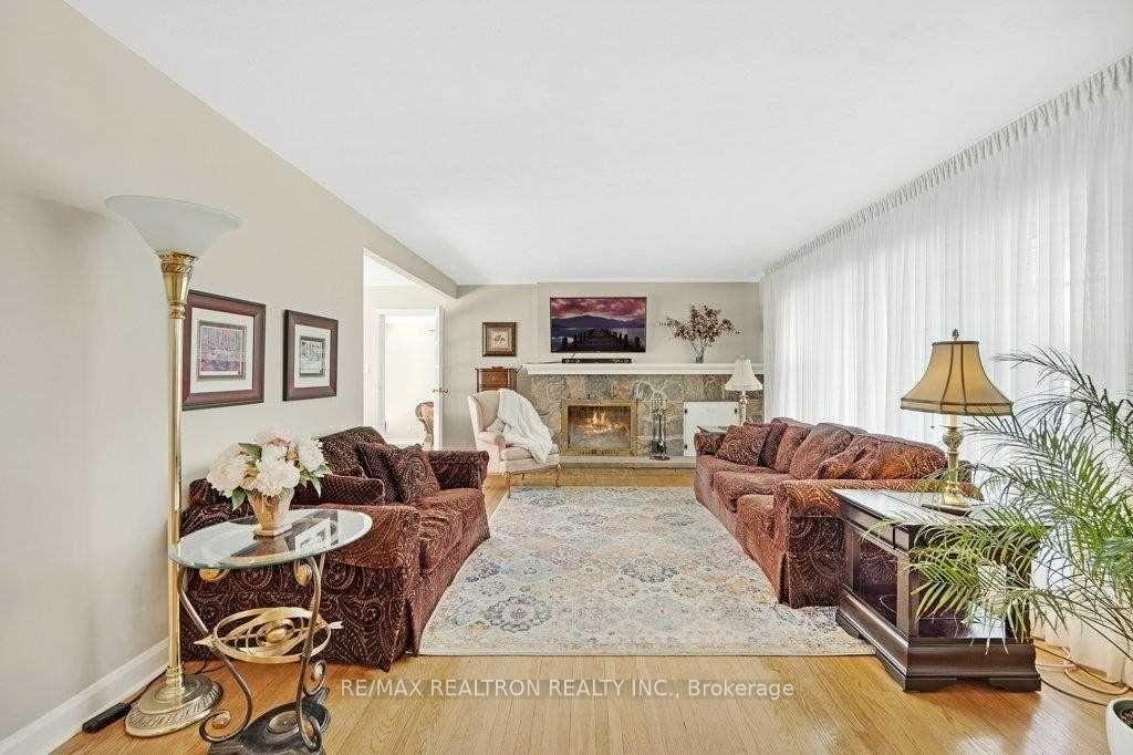 Photo 6 of 145 Melrose Avenue, King, King City — HOMEH