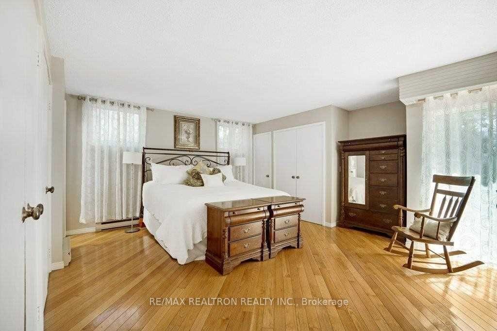 Photo 13 of 145 Melrose Avenue, King, King City — HOMEH