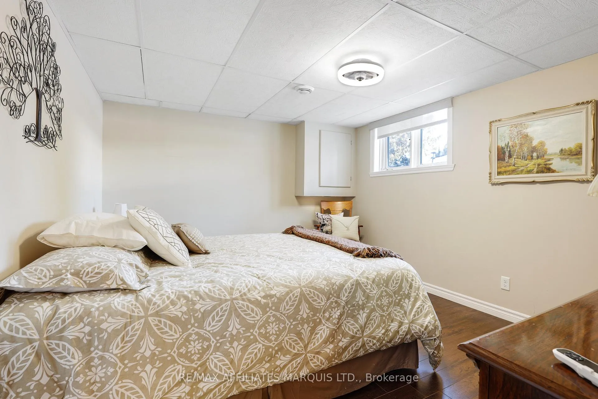 Photo 30 of 6 Head Street, South Glengarry, Lancaster — HOMEH
